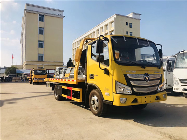 湖北五環(huán)依維柯躍進(jìn)清障車量產(chǎn)